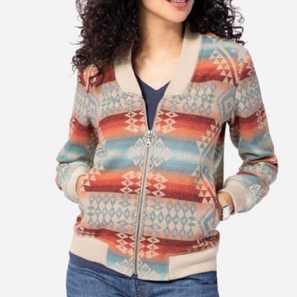 Pendleton Jackets & Blazers - PENDLETON CANYONLANDS JACQUARD
BOMBER MEDIUM NWT